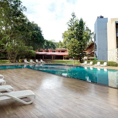 Miridiya Lake Resort Anuradhapura Exterior foto
